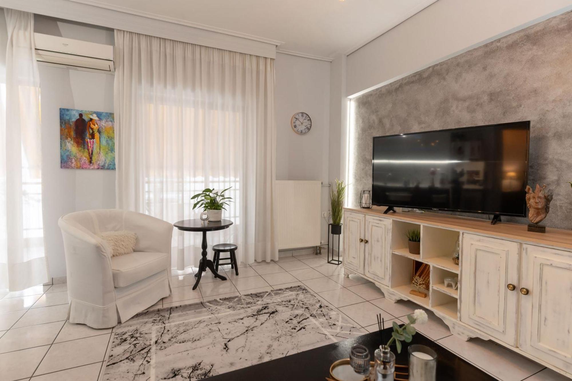 Unique Central Apartment Лариса Экстерьер фото